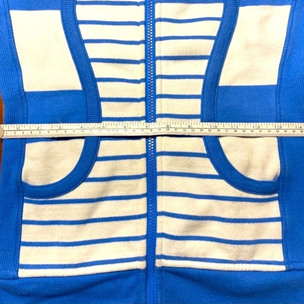 Lululemon | Electric Blue and White Scuba Hoodie - Picture 10 of 11
